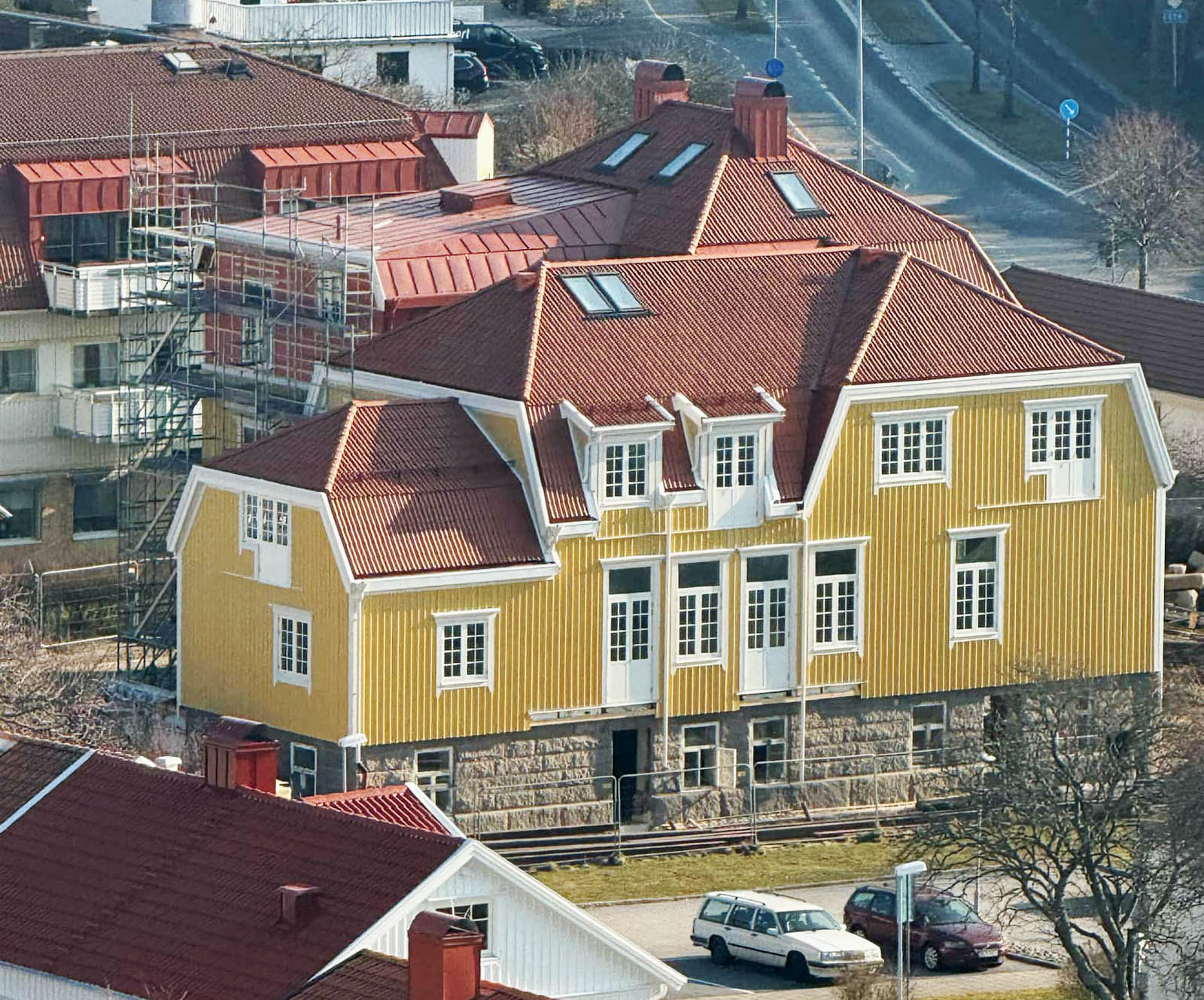 Drönarvy över fastigheten