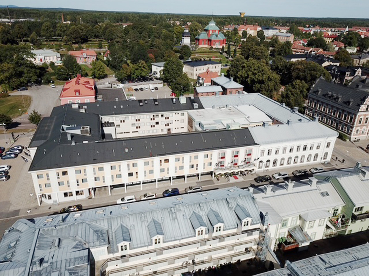 Drönarvy över fastigheten