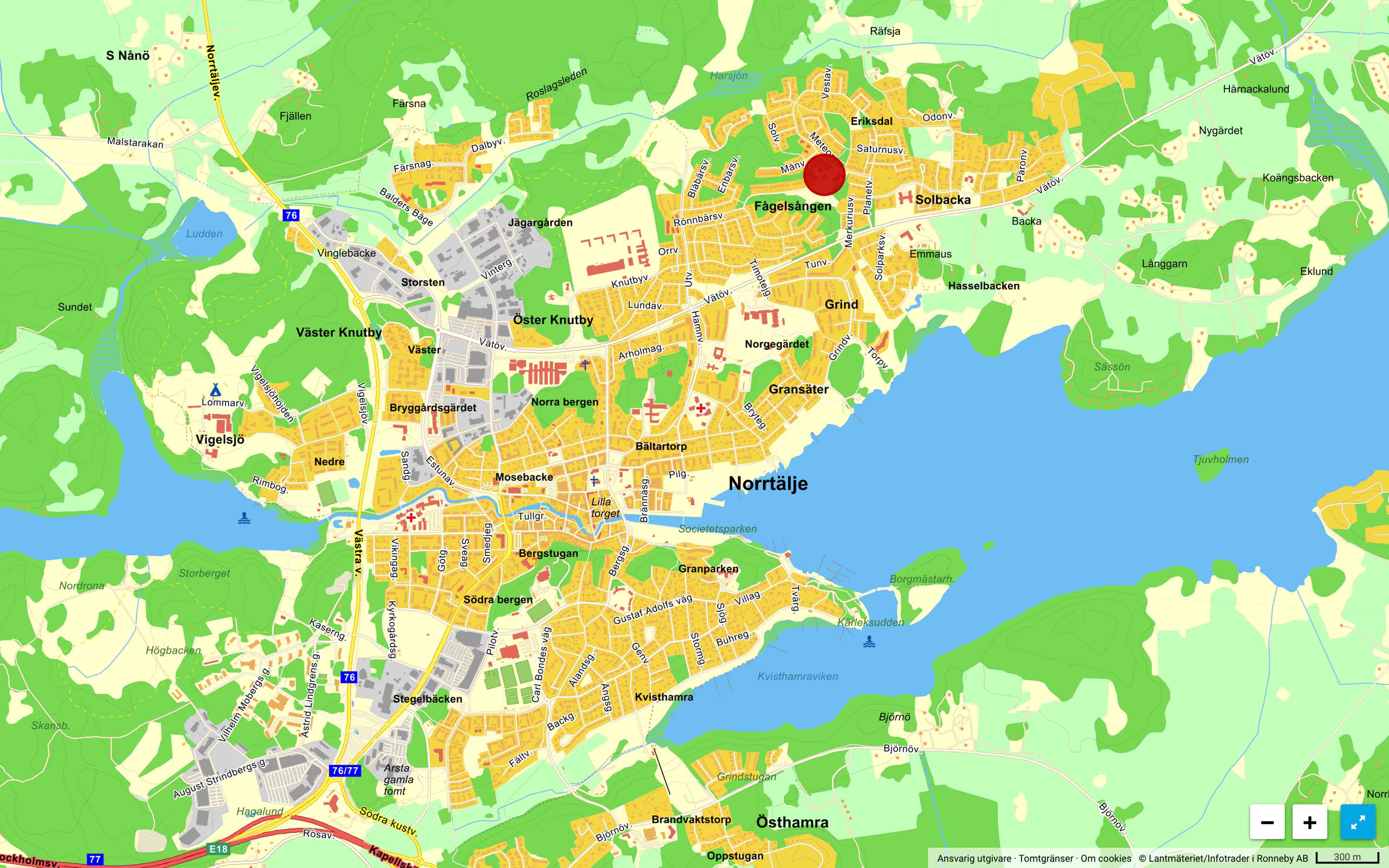 Översiktligt kartbild över Norrtälje med angivelse av den pantsatta fastigheten.